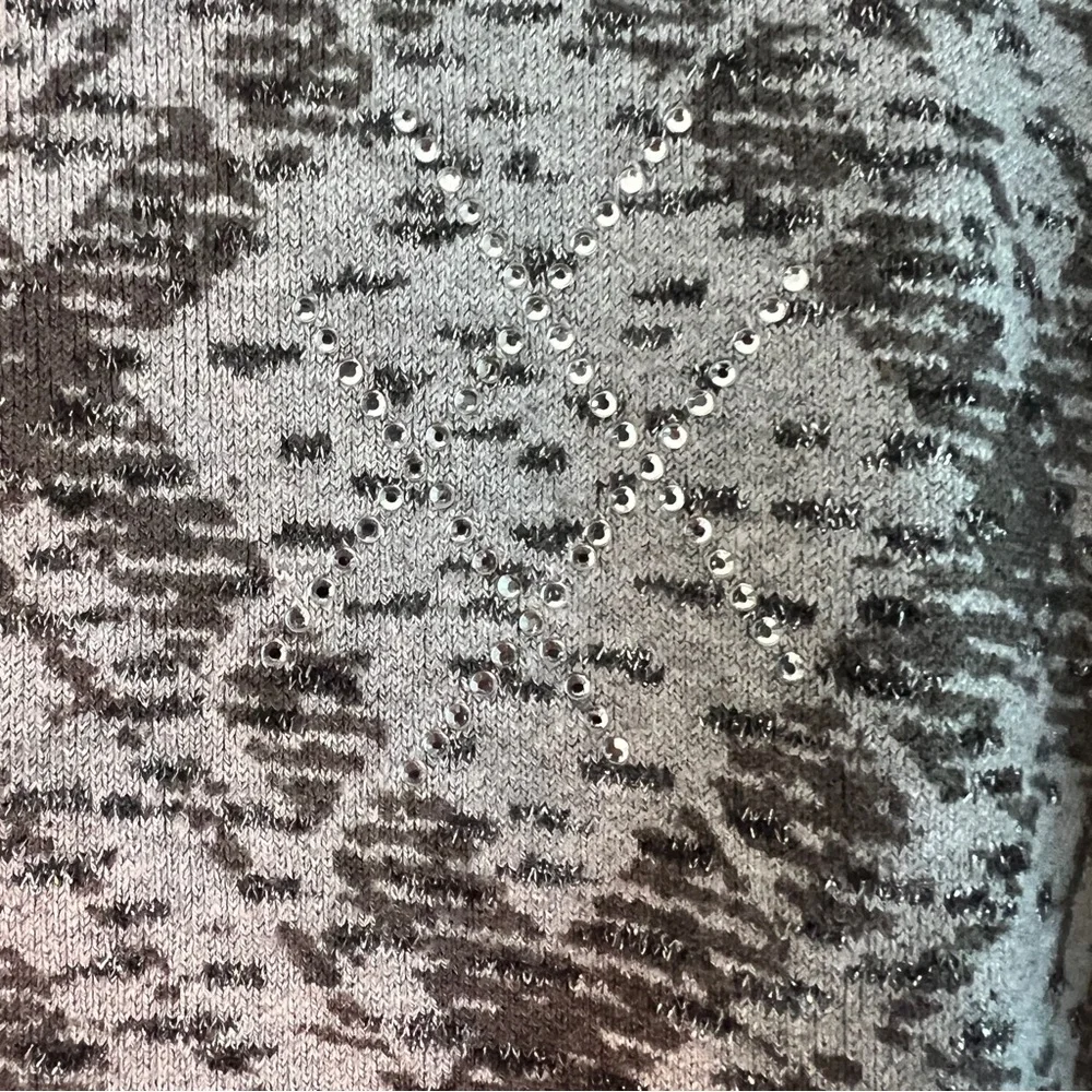 CHARTER CLUB Grey sweater Shiny Embellishments cardigan long sleeves Large EUC - Picture 8 of 10